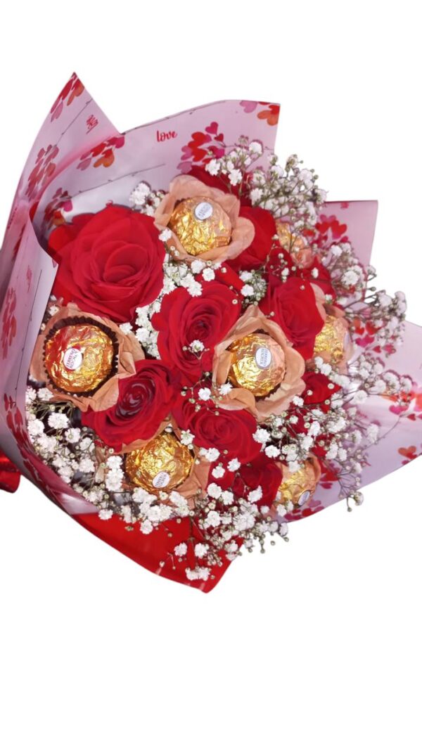 Buquê Luxo Rosas e Ferrero Rocher ❤️✨